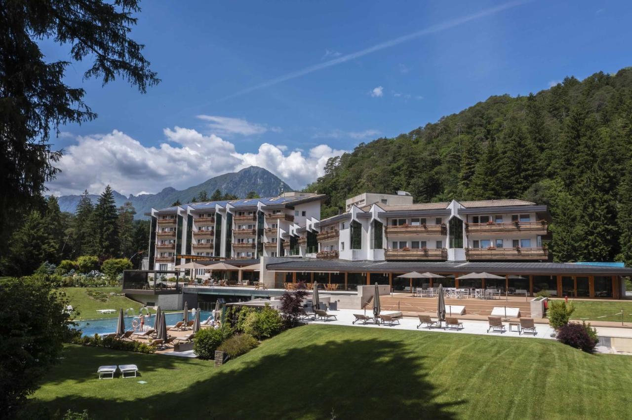 Grand Hotel Terme Di Comano Comano Terme Exterior foto