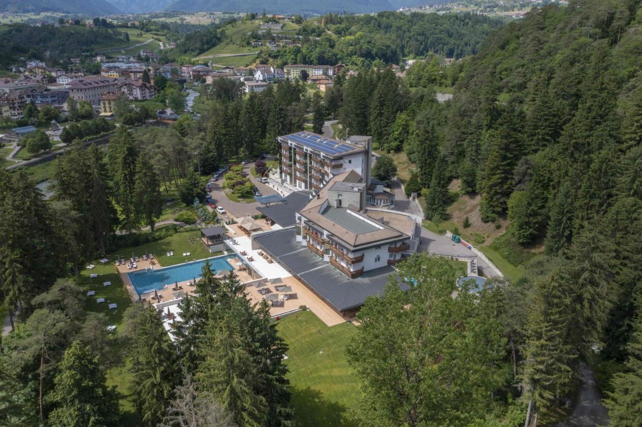 Grand Hotel Terme Di Comano Comano Terme Exterior foto